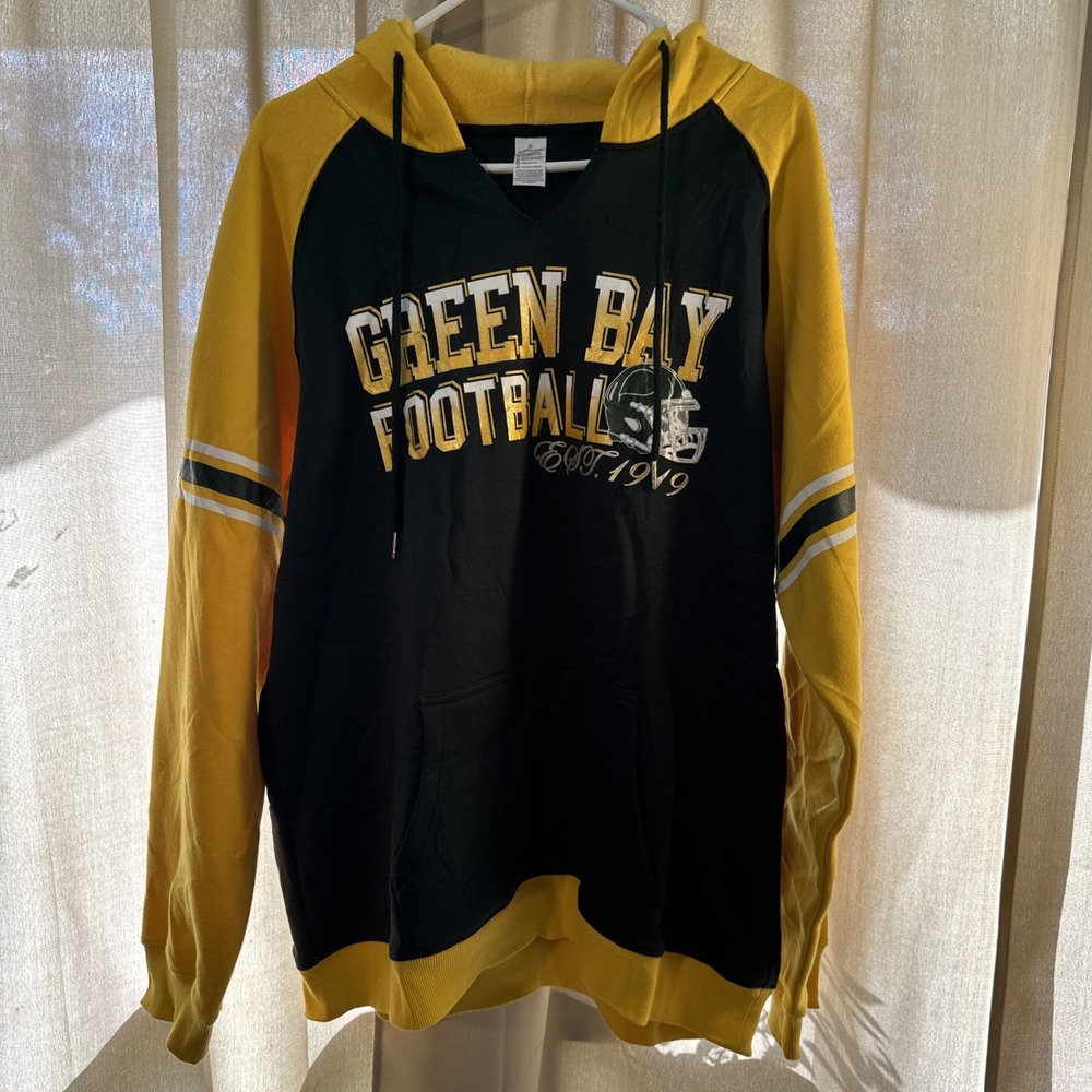 Green‎ Bay Packers V Neck Women's Hoodie